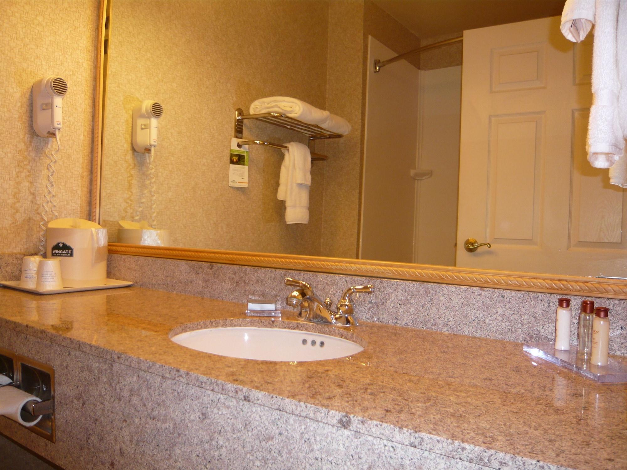 Wingate By Wyndham - Streetsboro Hotel Buitenkant foto