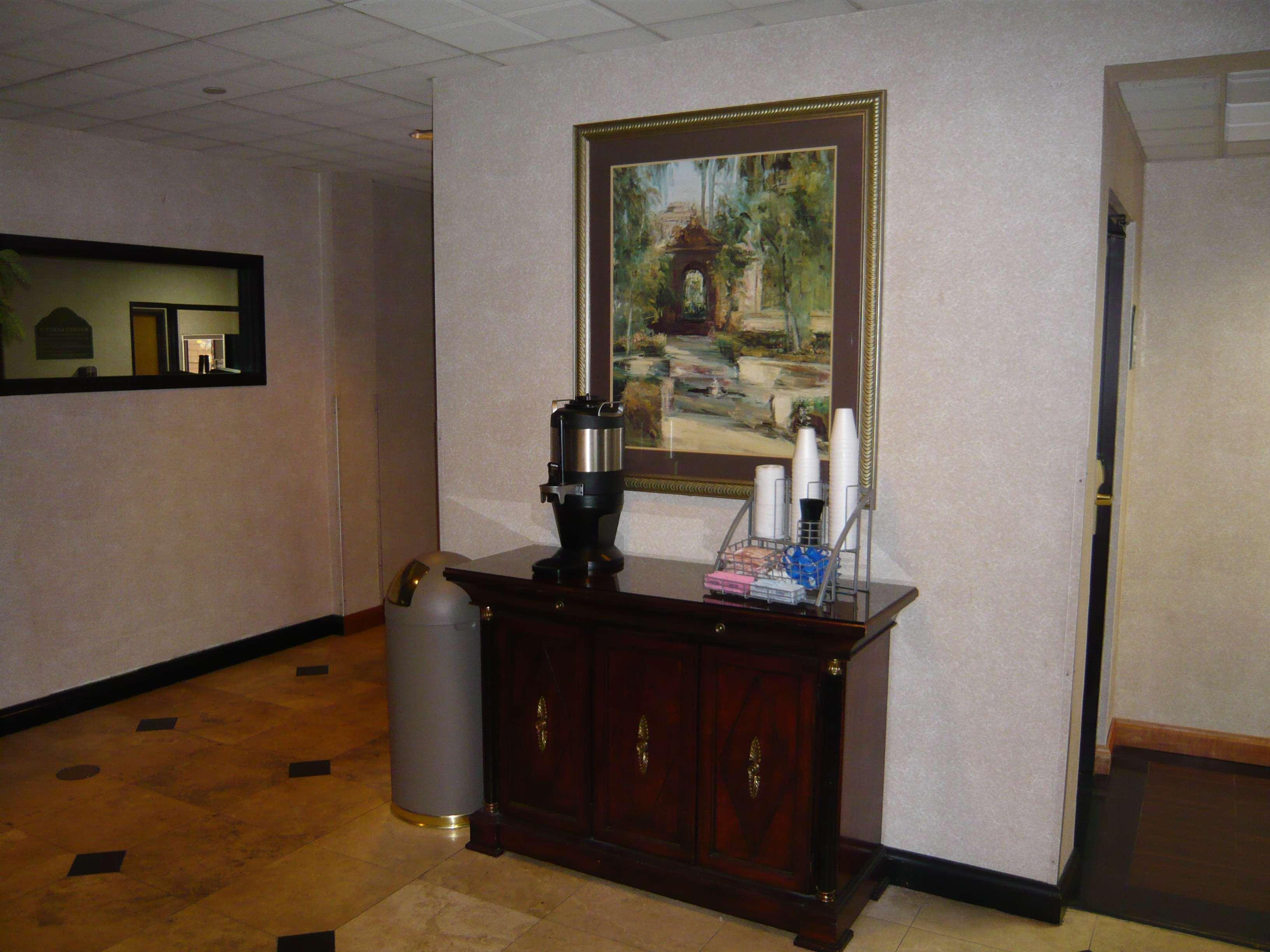 Wingate By Wyndham - Streetsboro Hotel Buitenkant foto