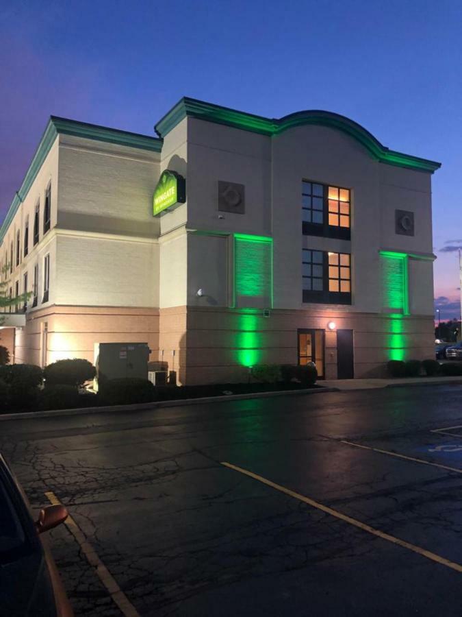 Wingate By Wyndham - Streetsboro Hotel Buitenkant foto